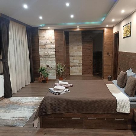 Кръчмъ При Байката Alpin Hotel Ribarica Eksteriør billede