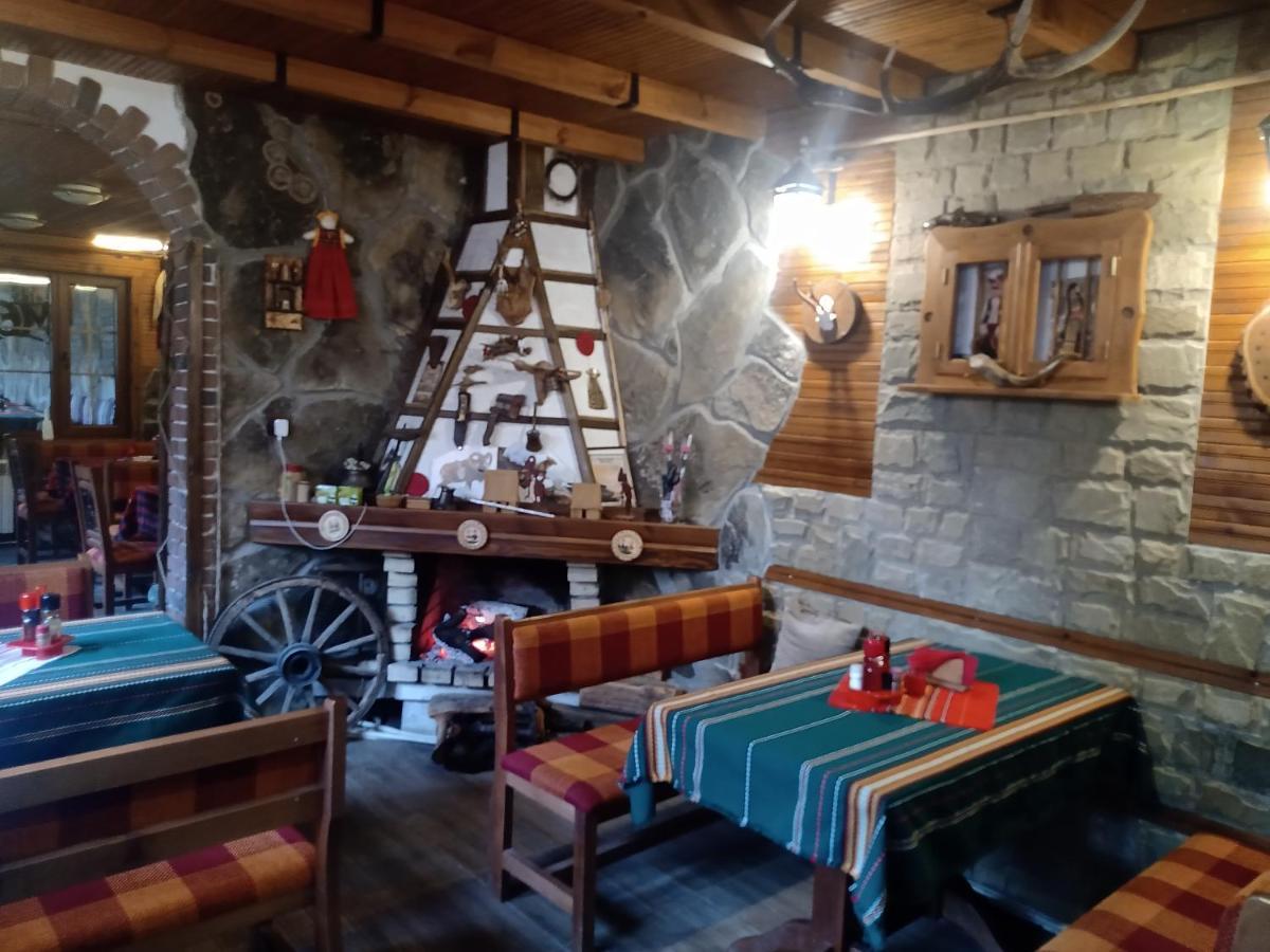 Кръчмъ При Байката Alpin Hotel Ribarica Eksteriør billede