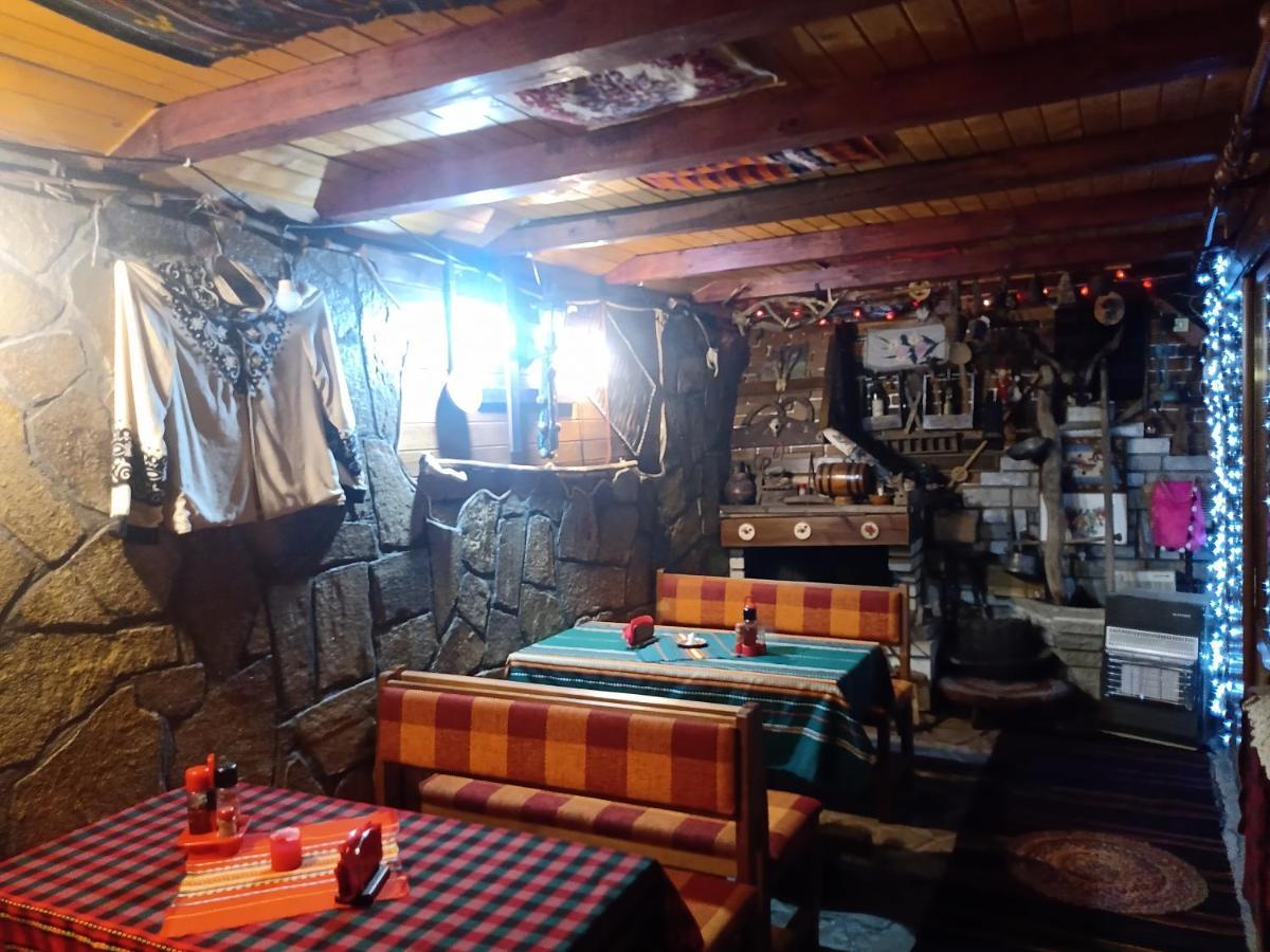 Кръчмъ При Байката Alpin Hotel Ribarica Eksteriør billede