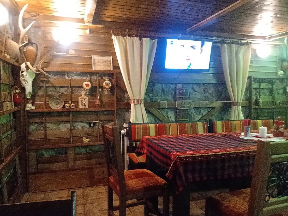 Кръчмъ При Байката Alpin Hotel Ribarica Eksteriør billede